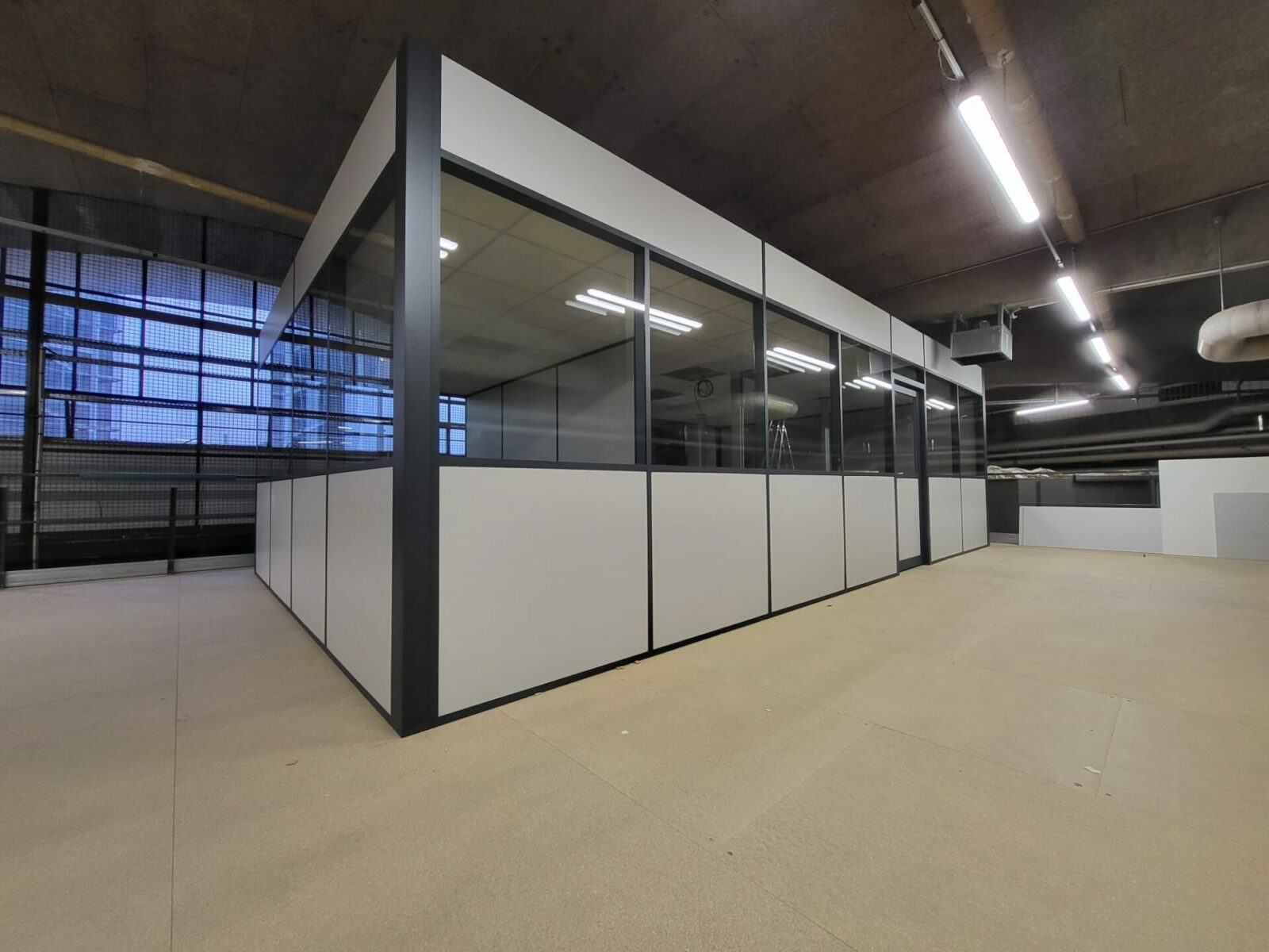 Ab Agencement Rayonnage A Guilly Pres D Orleans PHOTO 2024 01 15 12 28 01